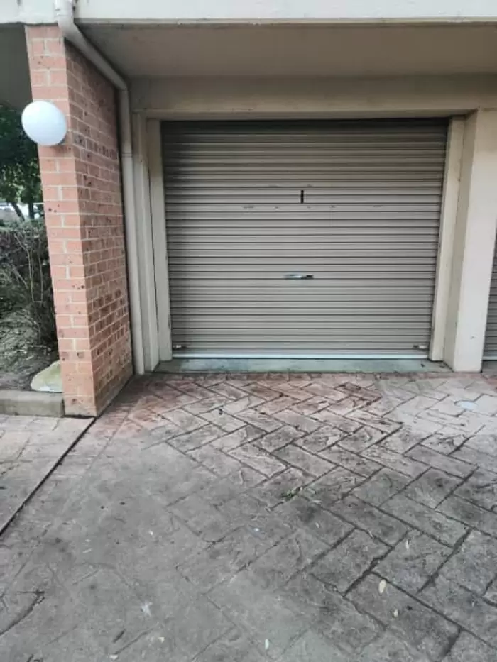 $35 Secure Garage/ Lock up Garage for Rent