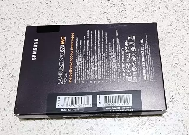 $440 BRAND NEW SEALED Samsung 870 EVO 4TB SSD