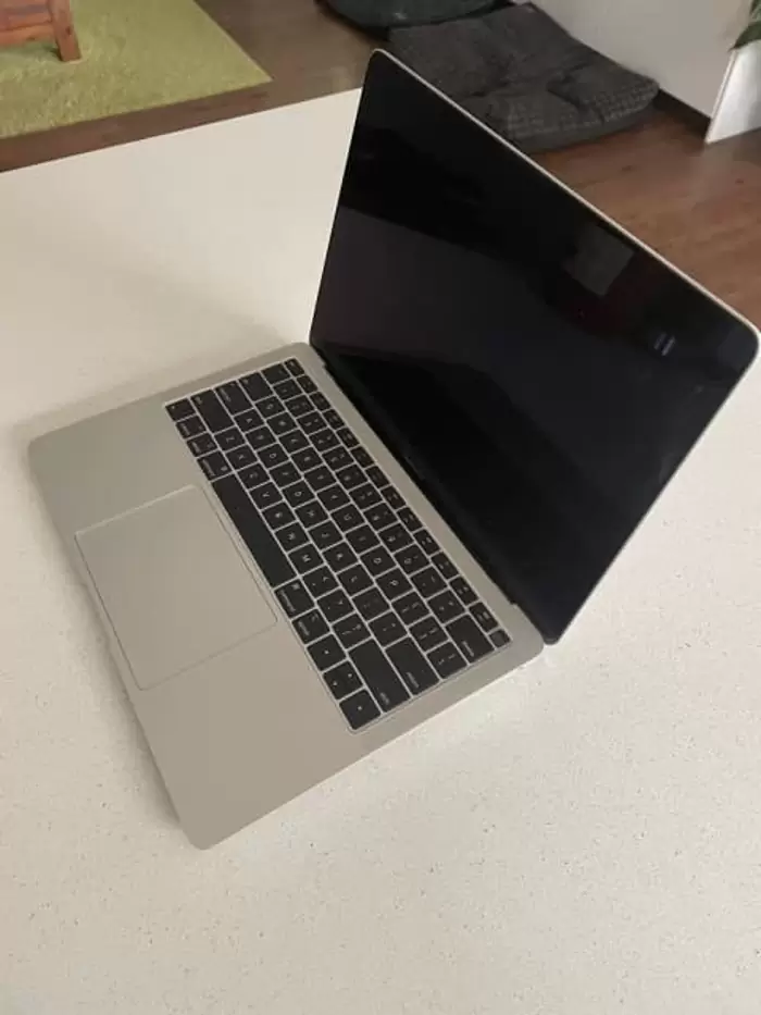 $700 MacBook Air 2019 | Laptops |  Australia Tuggeranong