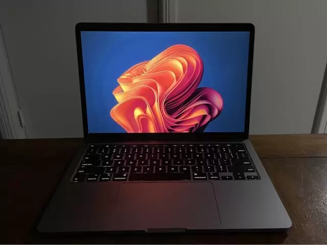 $1,500 MacBook Pro (2020) 13.3&quot; | Laptops |  Australia Salisbury Area