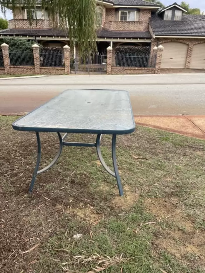 Free glass table | Other Furniture |  Australia Stirling Area