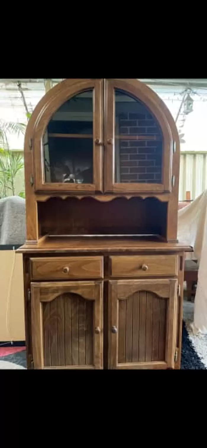 $102 Wooden solid nice Buffet & Hutch. Good quality